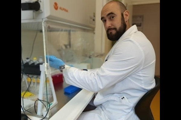 Gratulujeme kolegovi Cristianu Villena Alemanymu k velkému úspěchu